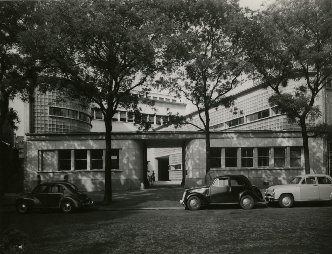 Le centre de recherches verrières de La Villette en 1952