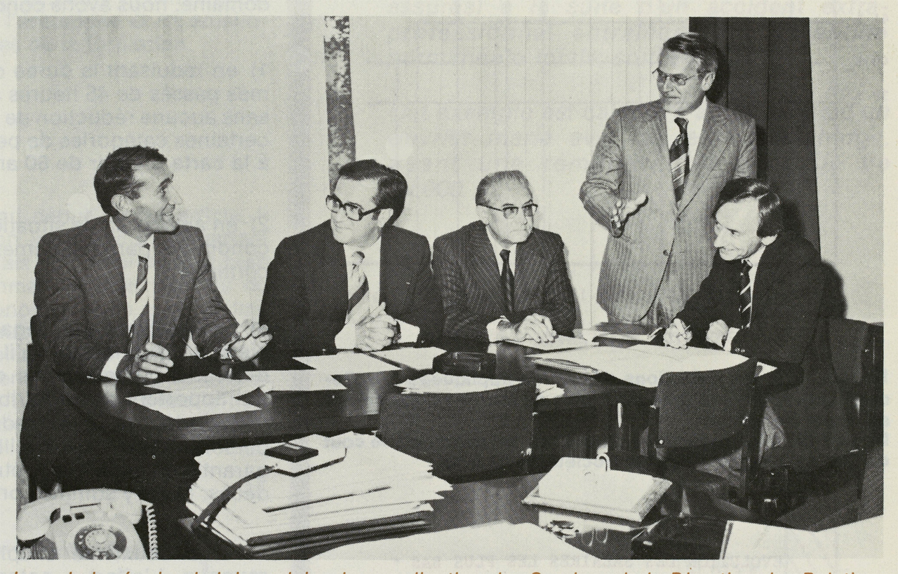 Réunion hebdomadaire de coordination des chefs de services de la Direction des Relations Humaines de Pont-à-Mousson, 1977