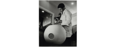 Mesure des caractéristiques acoustiques d'un haut-parleur avec un sonomètre, 1963