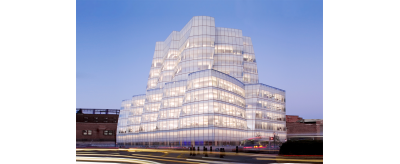 L’immeuble de l’InterActiveCorp à New York, conçu par l’architecte Frank O. Gehry, est équipé de vitrages Saint-Gobain, 2008