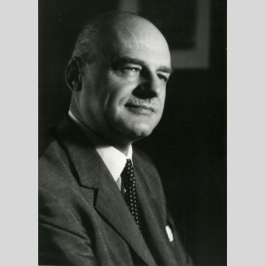 Arnaud de Vogüé (1904-1988), Président Directeur Général de Saint-Gobain