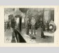Les modes de soufflage semi-automatique et manuel : gravure extraite de"l'Illustration" du 31 octobre 1896