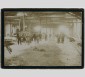 Atelier de la glacerie de Montluçon gardé par la troupe durant la grève de mai 1906