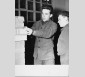 Maçons fumistes en formation au Centre Progobain, 1963